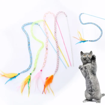 Игрушка для кошек Цветной шланг с пером, дразнящая кошачья палочка, интерактивные игровые принадлежности для домашних животных